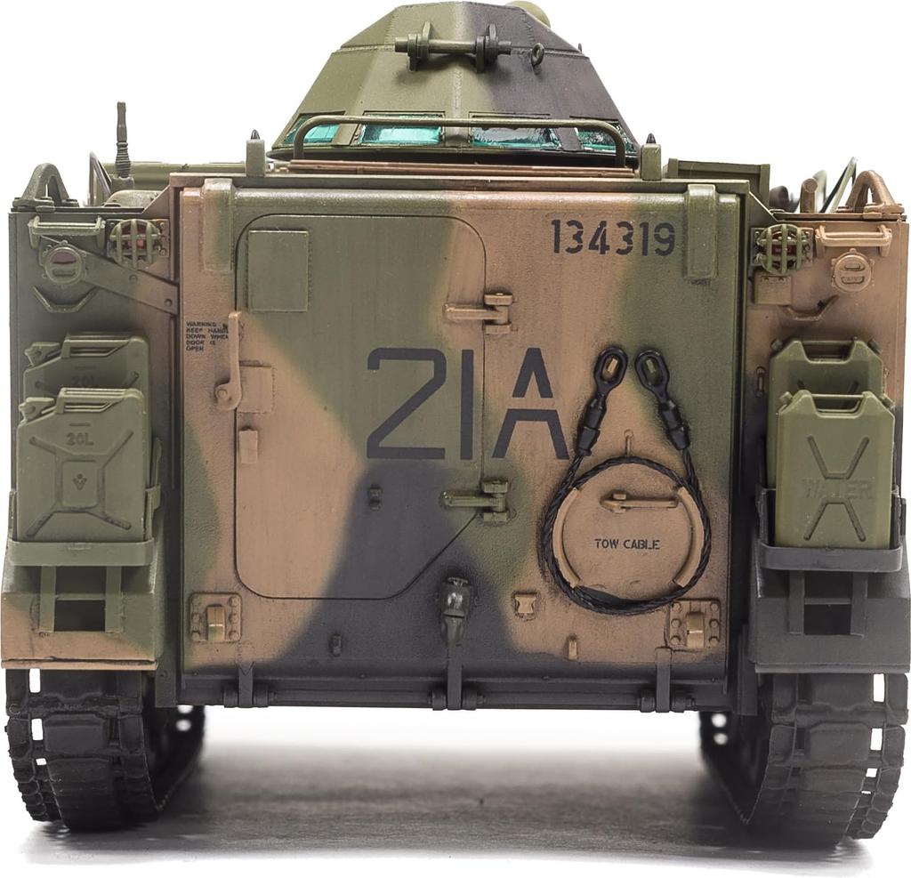 AFV Club 1/35 Австралийская армия M113A1 LRV Легкая разведывательная машина Модернизированный пластиковый набор модели FV35313