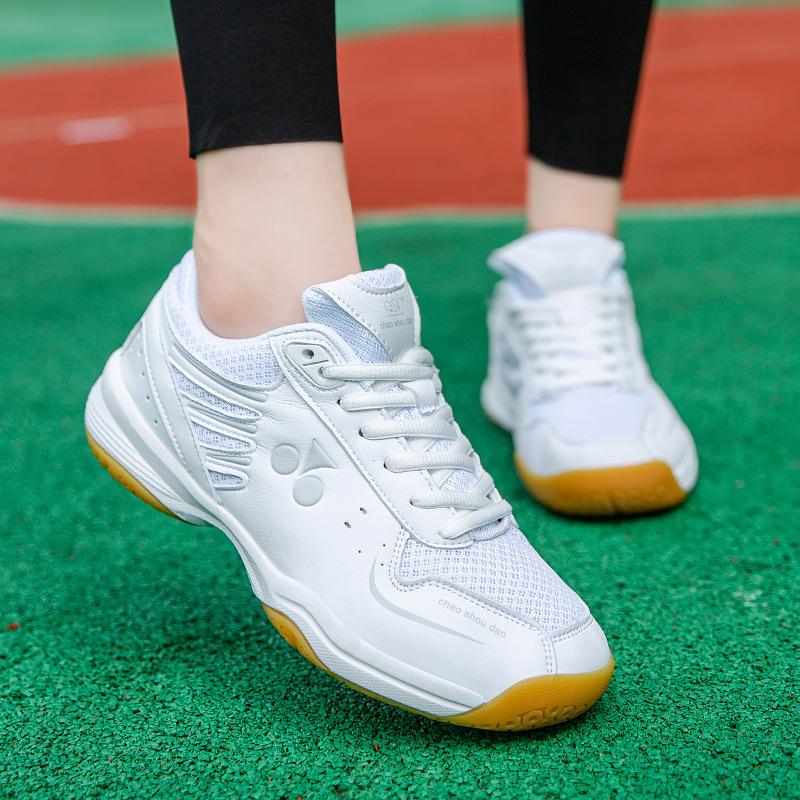 New Tennis Shoes Men's and Women's Running Shoes Table Tennis Shoes Badminton Shoes Breathable Mesh Student Competition Training Shoes