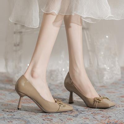 3396-1 Зарубежный стиль модные туфли на высоком каблуке нишевый дизайн чувство металлическая пряжка тонкий каблук квадратный носок лакированная кожа элегантный темперамент одинарные туфли