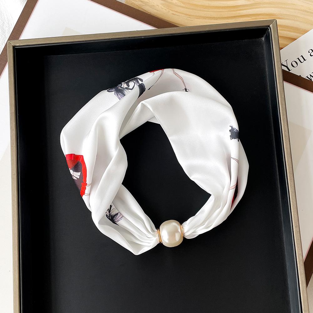 1116 spring and summer new silk scarf women's niche high-end pearl magnetic buckle necklace foreign-style wear printed small scarf