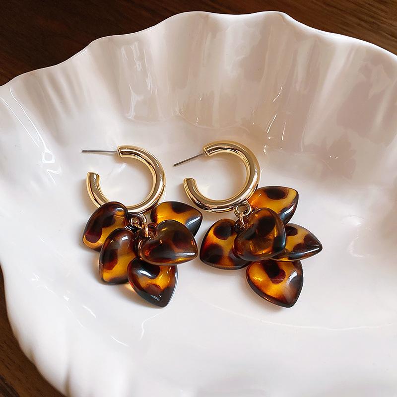 Ретро Гонконгский стиль Серьги-кольца с леопардовым принтом из серебряной иглы Легкая роскошь Высококлассные серьги с темпераментом Нишевые серьги Женские