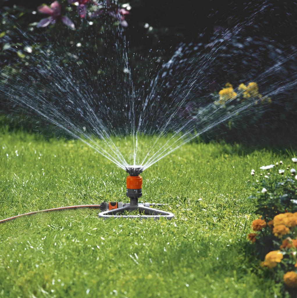 GARDENA Vario Round Product Up to 5 Years Sprinkler, Gray/Orange, 1948-20, Warranty
