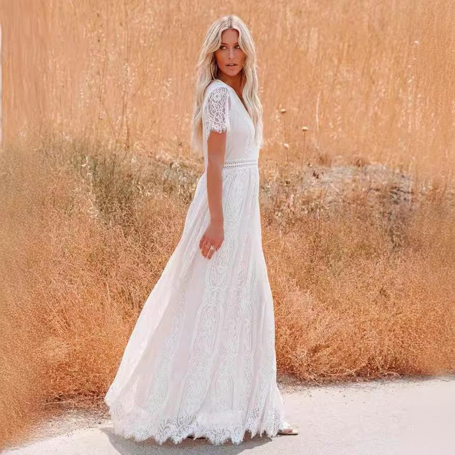 Платье из тюля с V-образным вырезом осень/зима 2023 г. — европейский и американский стиль