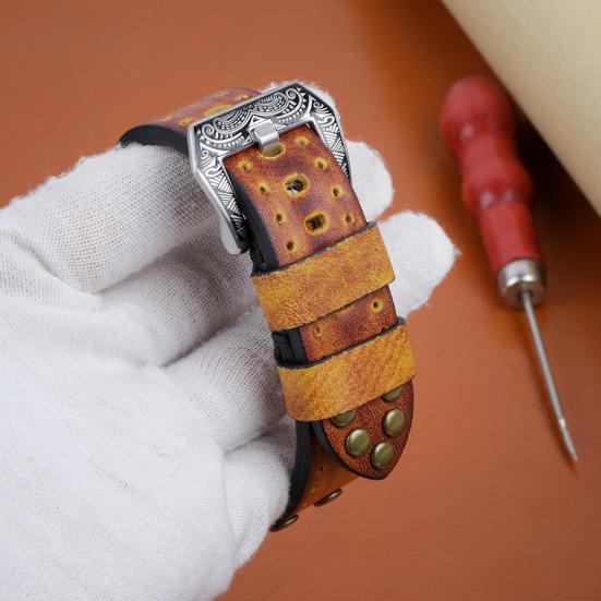 Watch Band Vintage Comfortable Engraved Buckle Faux Leather Belt Wrist Strap Replacement for Daily Wear