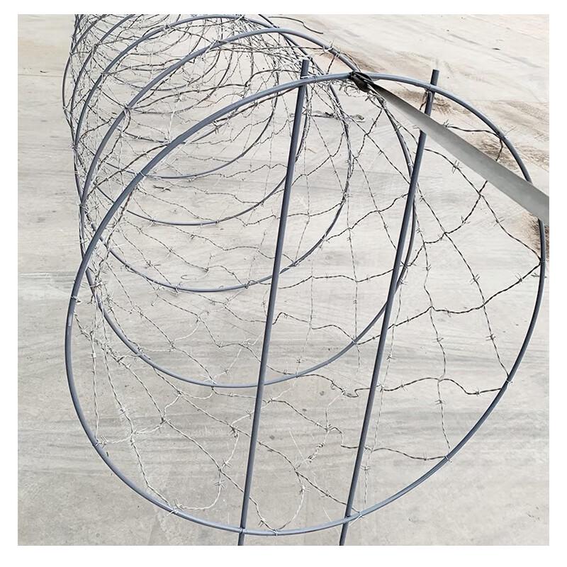 Simulated Plastic Concertina Wire for Training