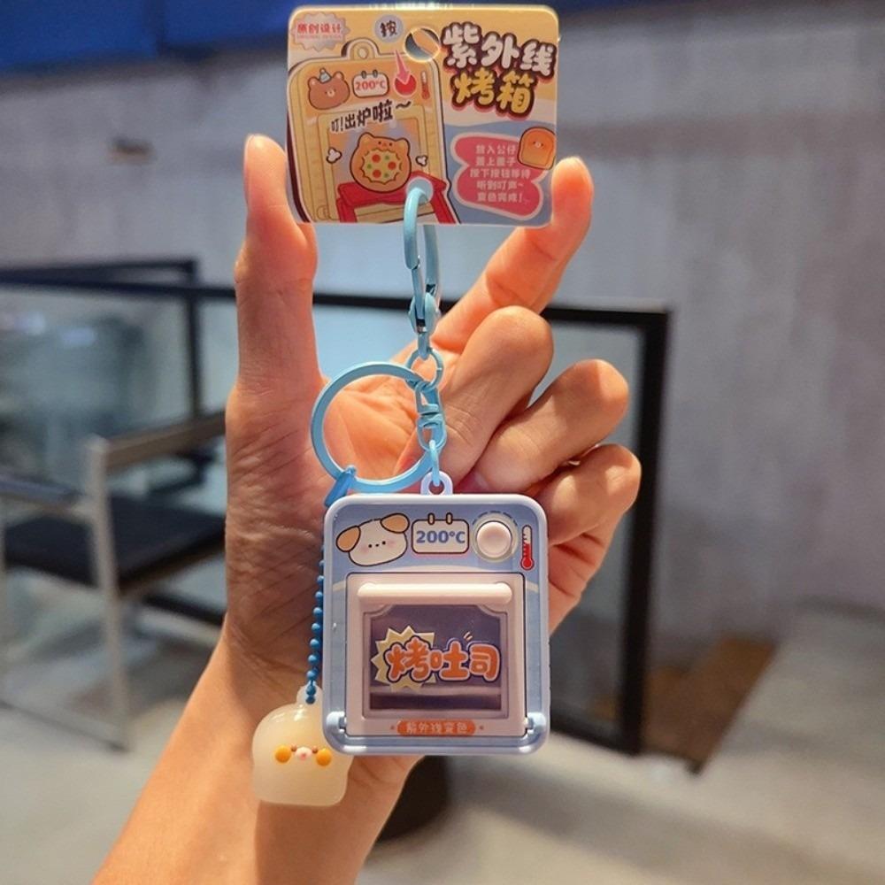 Cute Mini Oven Keychain Interactive Mini Kitchen Toy Simulation Baking Food Key Ring Backpack