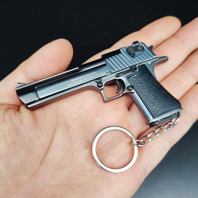 1:3 Мини Desert Eagle Игрушки Оружие Оружие Сплав Брелок Пистолет Металлическая Модель Пистолеты PUBG Игрушечное Оружие Оружие Пистолет Украшение Игрушка