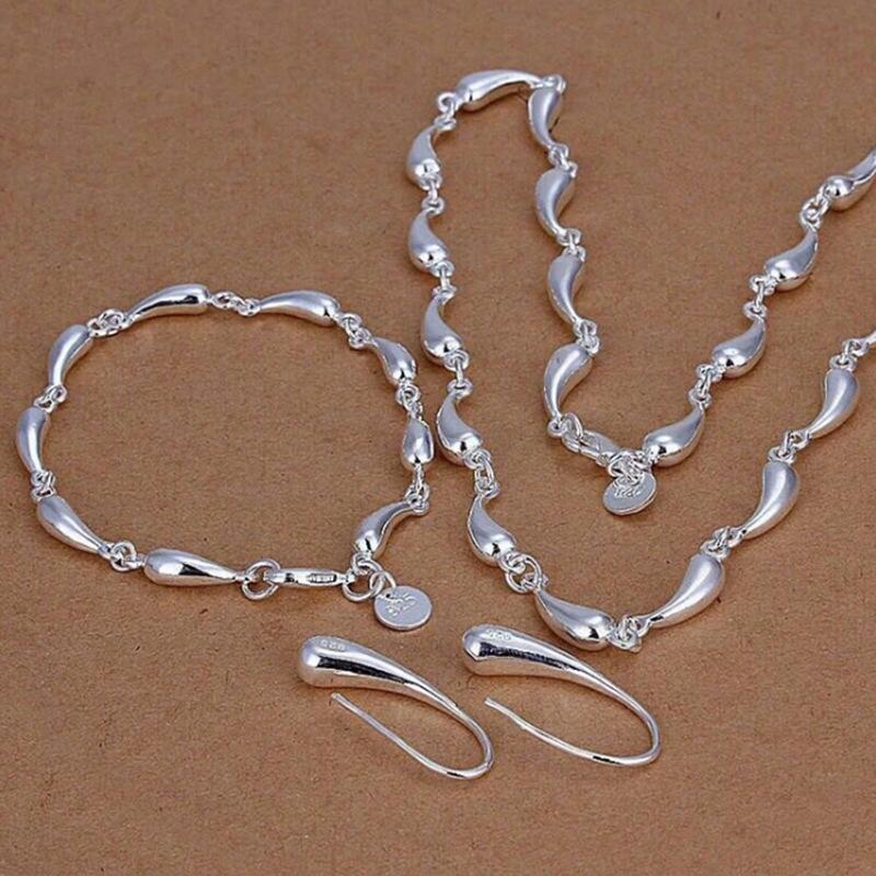 Европейский и американский модный посеребренный набор украшений: Изысканный каплевидный браслет, ожерелье, серьги и кольцо