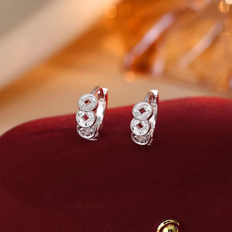 Серьги-кольца из стерлингового серебра 925 пробы: 2025 Современный Нишевый Дизайн - Элегантный и Роскошный для Женщин