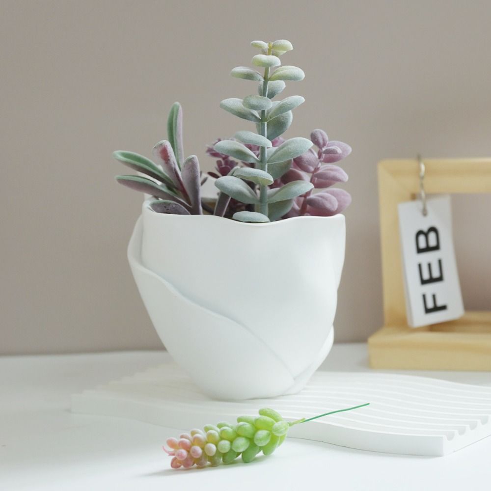 Resin Human Face Vase Aesthetic Hydroponic Flower Holder Character Plant Pot Home