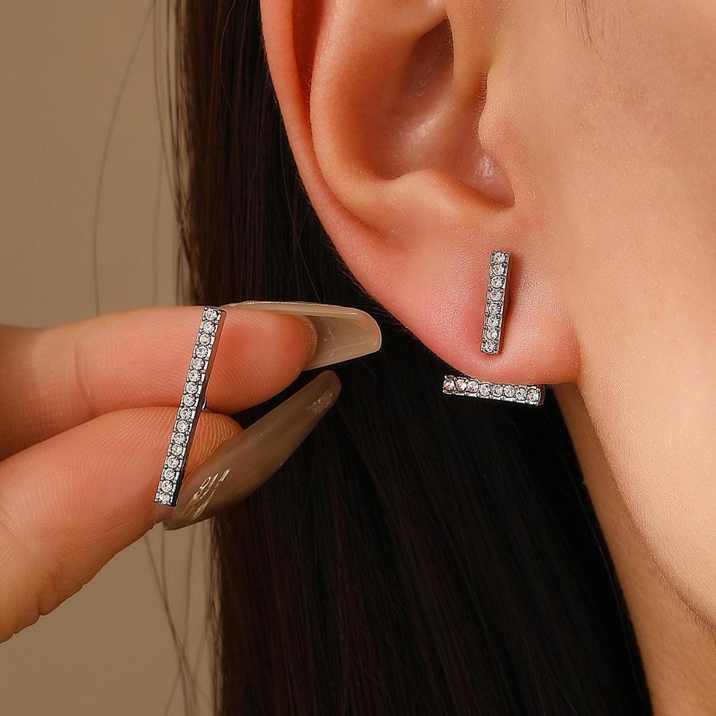 Винтажные геометрические треугольные серьги: Модные аксессуары из ретро-сплава для женщин