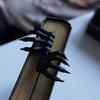 Закладка для книги «Рука дьявола на Хэллоуин» из жуткой смолы «Коготь демона» 3D-маркер для книги «Украшение рабочего стола»