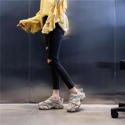 Женская обувь – Кроссовки