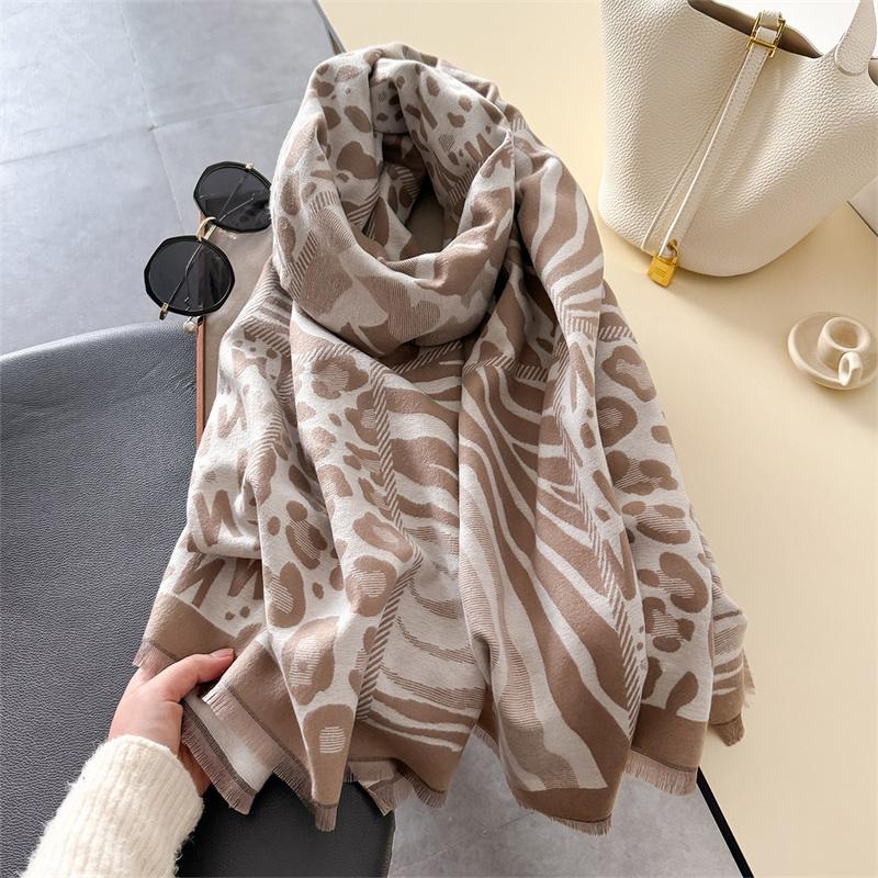 Design Winter Cashmere Scarf for Women Luxury Warm Pashmina Bufandas Shawls and Wraps Thick Blanket Poncho Fashion Echarpe