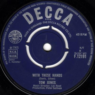 7-дюймовая пластинка ТОМ ДЖОНС - С этими руками F12191 Decca 1965 Великобритания Рок Б/У