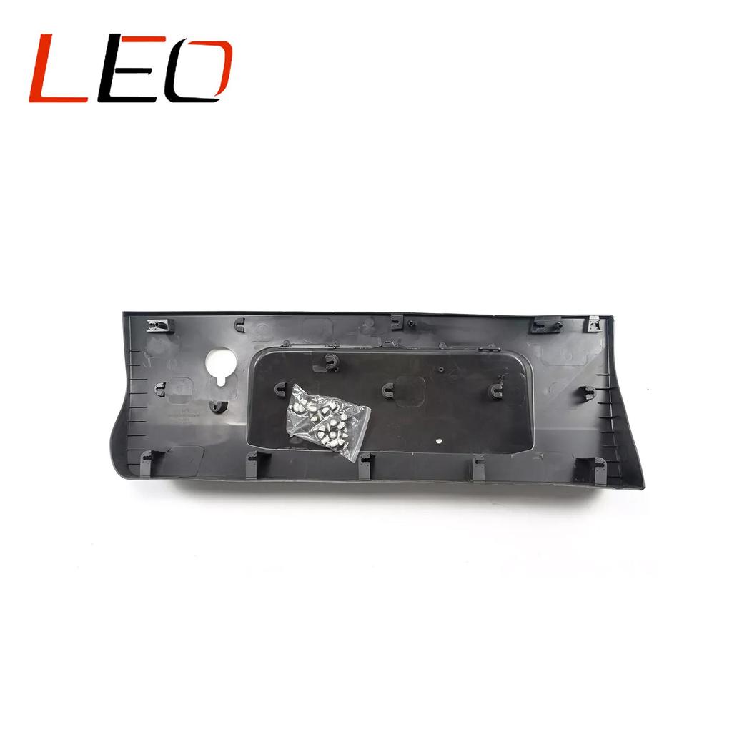 Декоративная панель задней двери Transit 2015-2019