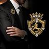 Men's Vintage Horse Shield Lapel Pin – Retro Crown Suit Brooch Accessory