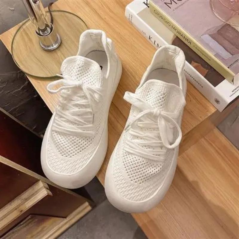 Трикотажные сетчатые туфли женские летние дышащие кроссовки модные туфли на плоской платформе женские белые повседневные спортивные туфли Tenis Feminino