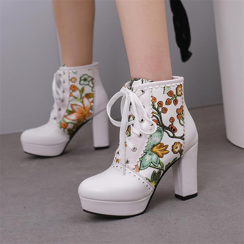 Женские ботильоны с круглым носком на толстом высоком каблуке и платформе с вышивкой на шнуровке разных цветов, женская модная зимняя обувь