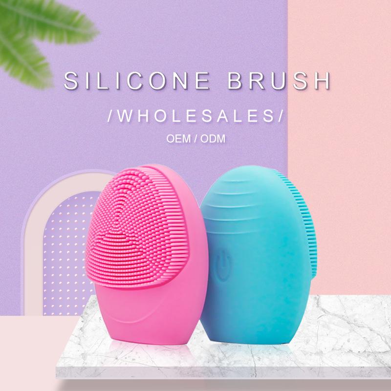 Миниатюрная водонепроницаемая силиконовая щетка для умывания IPX6 на батарейках для глубокого очищения