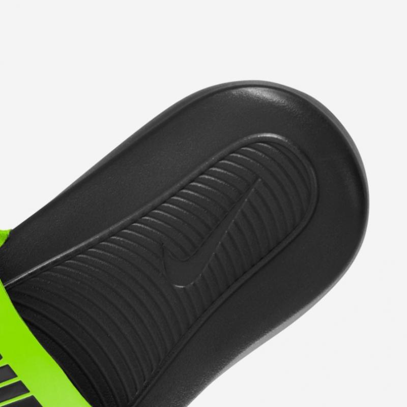 Nike Слайд Victory One Cn9675 015