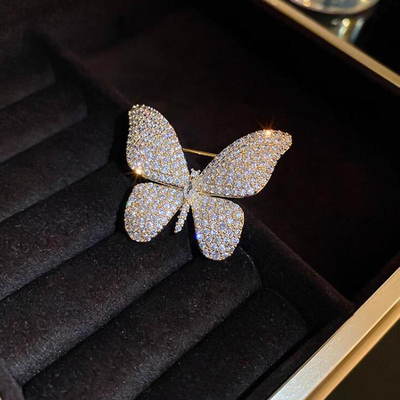Elegant Temperament Brooch Pins For Women Shiny Butterfly Corsage Wedding Party Jewelry Best Gift