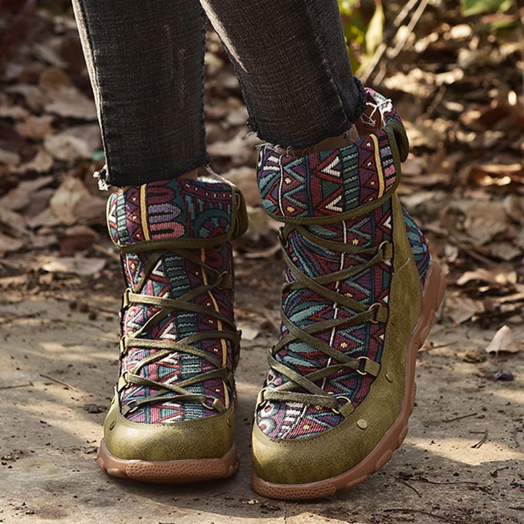 Retro Style Women Embroidery Flat Zipper Keep Warm Short Boot Round Toe Shoes