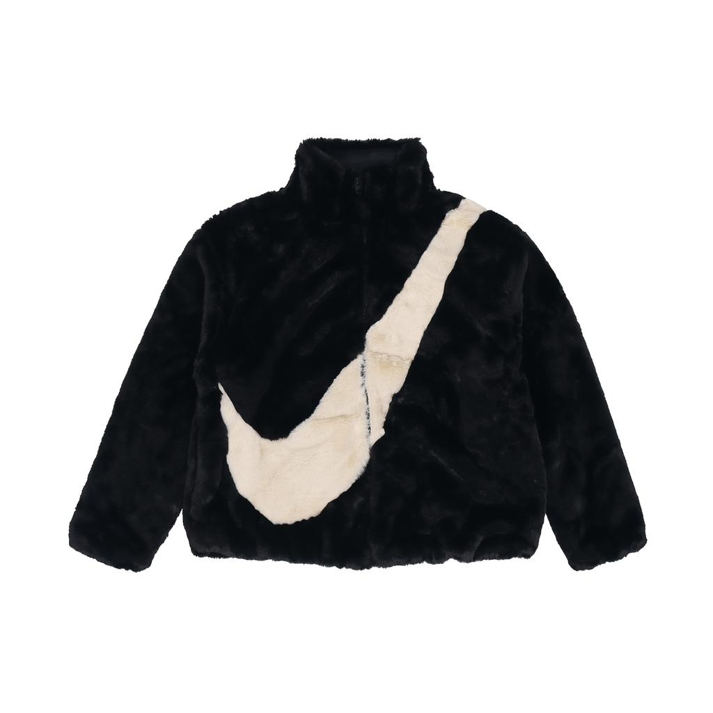 Nike Женская объемная куртка с логотипом Swoosh Черная DO3792-010