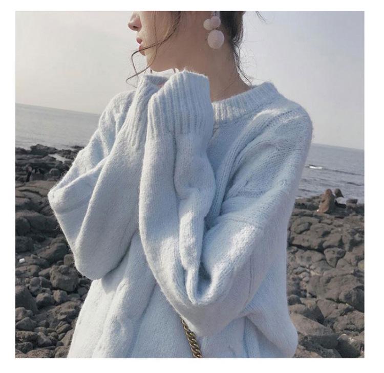 Женский мягкий голубой свитер фуфу: Свободный пуловер из воскового трикотажа для осени и зимы