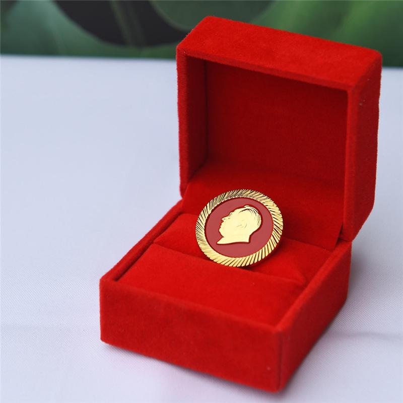 Copper metal brooch, Chairman Mao's emblem, Grandpa Mao's badge, clothing accessories, brass tooth shaped commemorative medal brooch