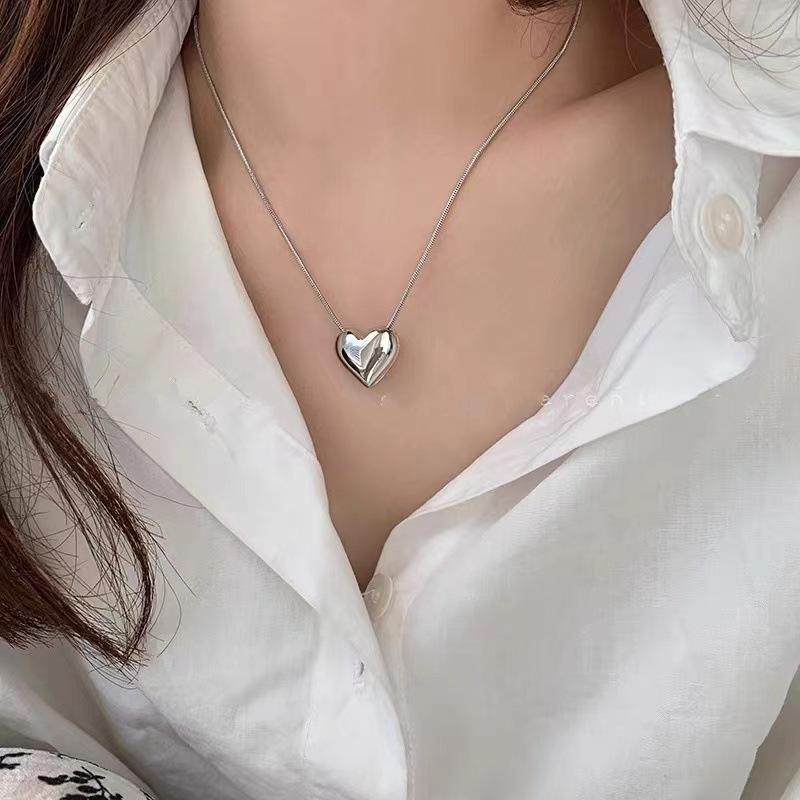 Эффектное простое ожерелье с подвеской в ​​форме сердца, модное уникальное колье-колье, цепочка на ключицу, ожерелье для женщин и девочек, ювелирные изделия, подарки