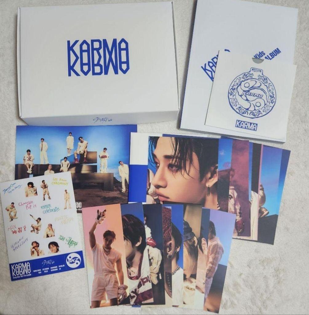 [USED] Straykids KARMA Hyunjin Pop-up