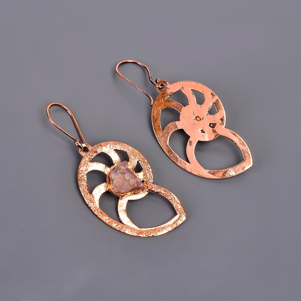 Натуральный розовый сапфир медь висячие серьги подарок дочери гальванопластика ювелирные изделия V-103