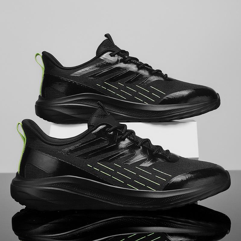 Spring and summer new large size lightweight soft sole men's shoes size sports and leisure running shoes