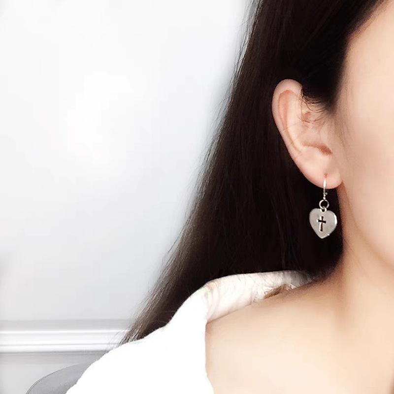 Асимметричные висячие серьги в форме креста в форме сердца для женщин, серебряные украшения для ушей-обручи