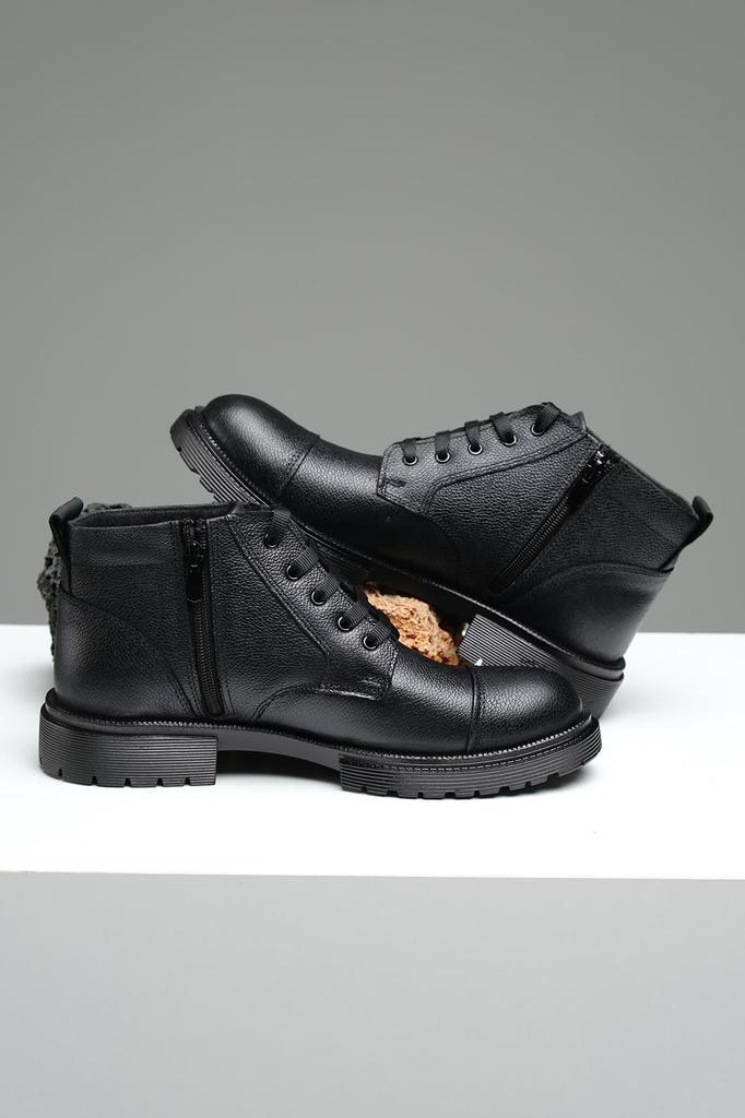 Men's Fashion Genuine Leather Flat Heeled Booties Gerino Zipper Detailed Polar Boots Shoes