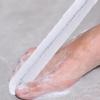 Щетка для пальцев ног с длинной ручкой | Многоразовая гибкая щетка-скребок для пальцев ног | Портативная мягкая щетка для удаления грязи с пальцев ног для очистки стоп