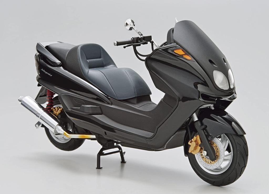 Aoshima Bunka Kyozaisha The Bike Series Yamaha SG03J Majesty C 2006 Пластиковая модель с кастомными деталями 1/12 № 27