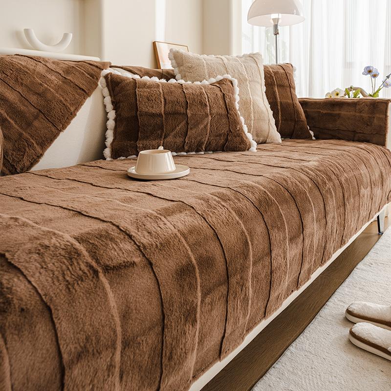 Plush Sofa Cushion Thickened Anti-slip Cushion Sofa Cover Cover New Simple Sofa Cover Towel In Winter.