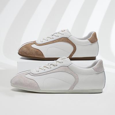 Летняя женская спортивная обувь универсальная повседневная на плоской подошве одинарная обувь маленькие белые туфли 2025 новая немецкая тренировочная обувь мягкая подошва нескользящая женская ш