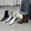 Женские остроносые ботильоны на среднем каблуке, остроносые кожаные сексуальные ботинки челси, трендовый дизайн, зимние новые туфли-лодочки, дизайнерские короткие ботинки для женщин
