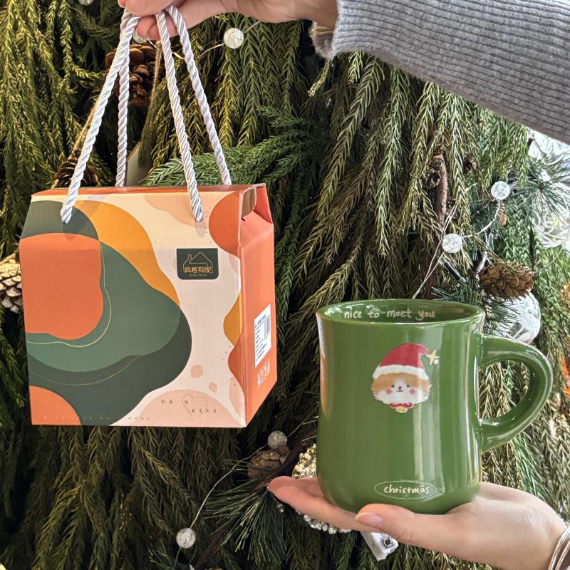 Набор керамических кружек в рождественском стиле для дома, подарочный набор, высокая ценность, чашка для воды, кофейная чашка, праздничный сувенир