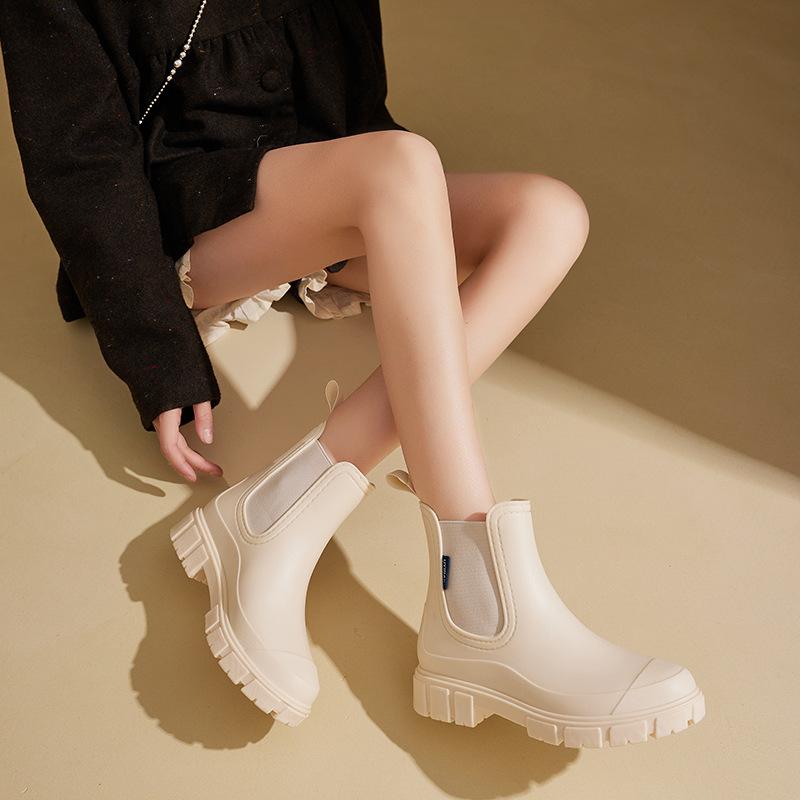 Эластичные резиновые сапоги средней высоты женские резиновые сапоги износостойкие с увеличением роста водонепроницаемые нескользящие дождевые для улицы можно носить водную обувь резиновые сапоги