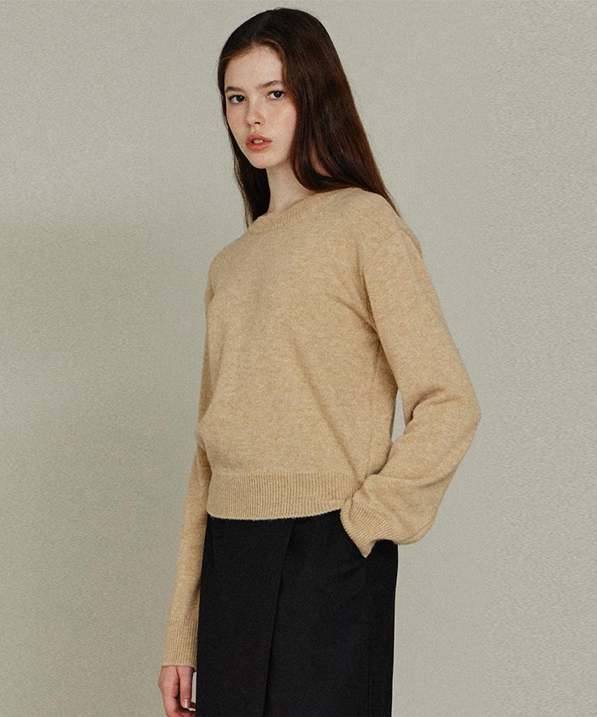 ITOV SEOUL Slit Button Round Knit Be