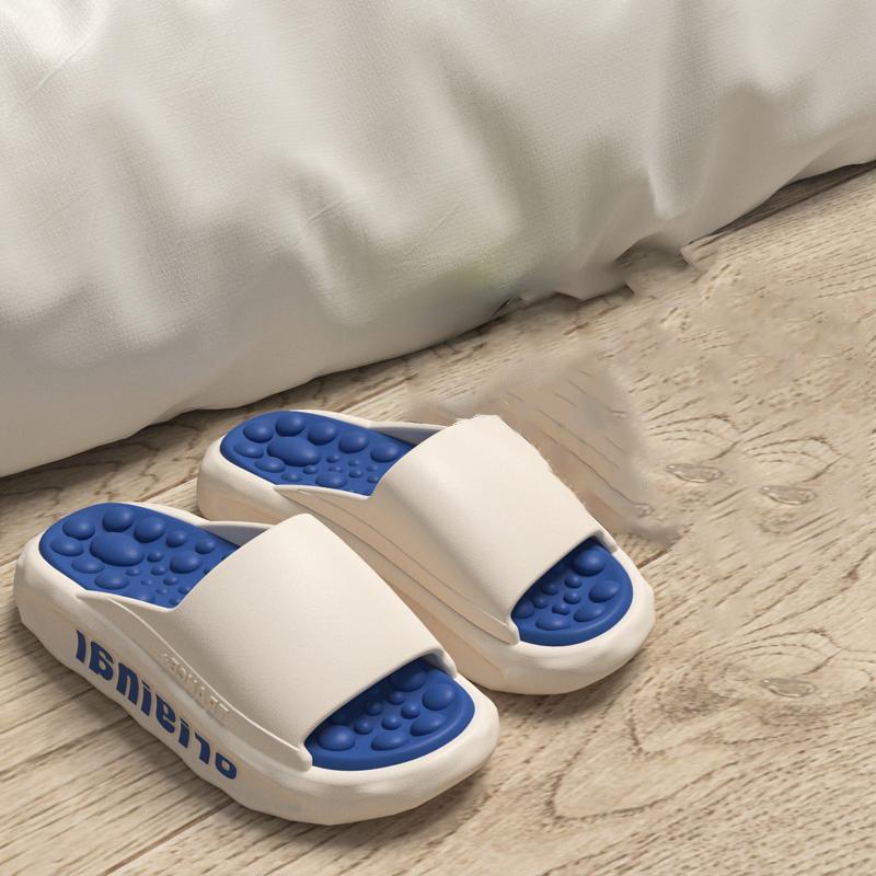 Летние мужские тапочки. Летняя обувь для отдыха. Мужская пляжная обувь. Удобная мужская обувь. Уличные мужские тапочки. Модные шлепанцы.