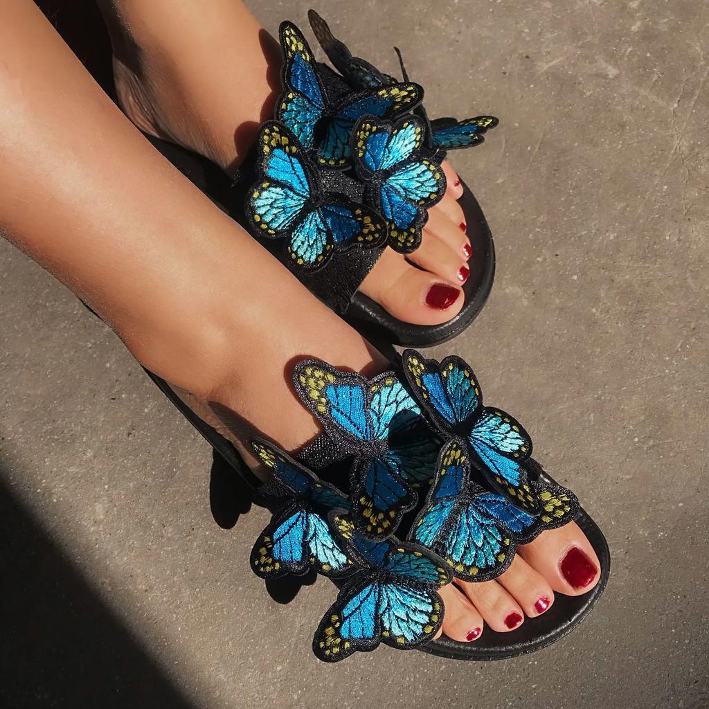 Women Retro Butterfly Slippers Summer Fashion Embroidery Lightweight Anti Slip Flat Bottom Sandal Outdoor Beach Casual Shoes