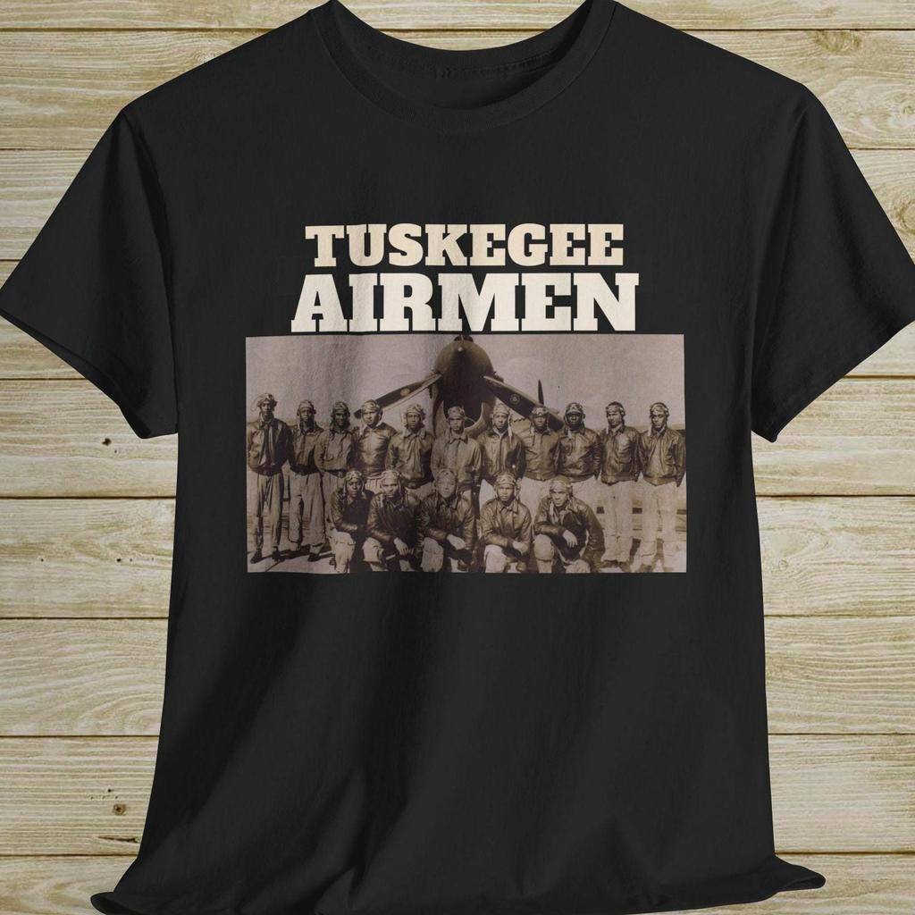 TUSKEGEE AIRMEN! Red Tails, Black History Month, World War 2, martin luther mlk, rosa parks, marcus garvey, harriet tubman, mlk T-shirt