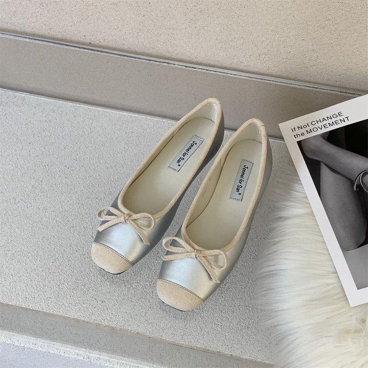 French Xiaoxiangfeng Flat-bottomed Single Shoes, Gentle Skirt Women's Shoes In the Evening and Evening 2025 Spring New Doudou Shoes