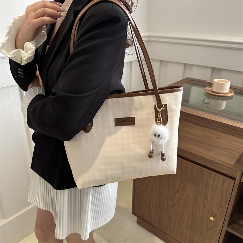 Trendy Oversized Tote Bag Women's 2024 Spring Street Style Shoulder Bag Student Commuter Bag