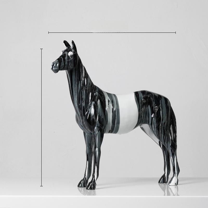 Nordic Light Luxury Horse Ornaments Creative Hunting Living Room Desktop Entrance Office Wine Cabinet Home Decoration Gift